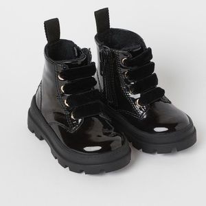 WARM LINED HM BLACK COMBAT LACE UP TODDLER SHOES 4C